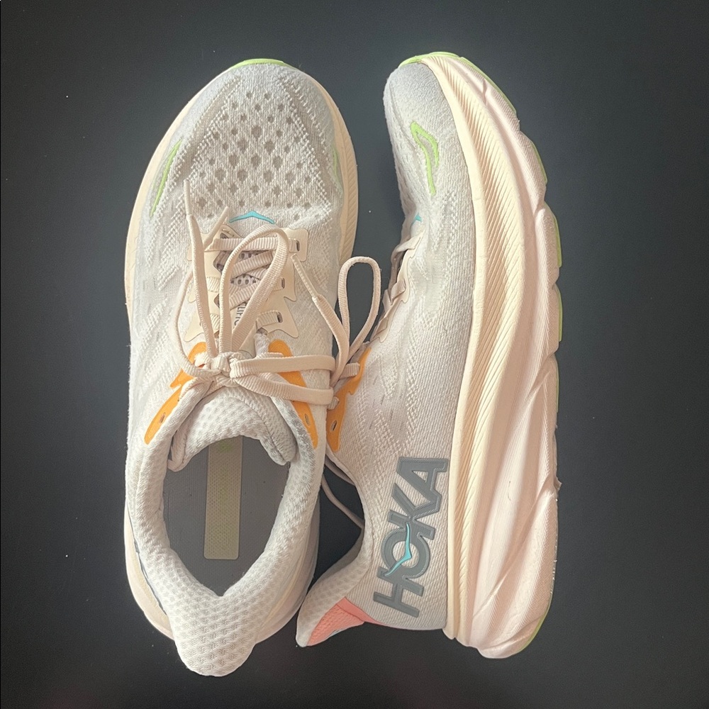 Hoka Women's Clifton 9 Cream(vanilla) Athletic Trainers - Picture 2 of 11